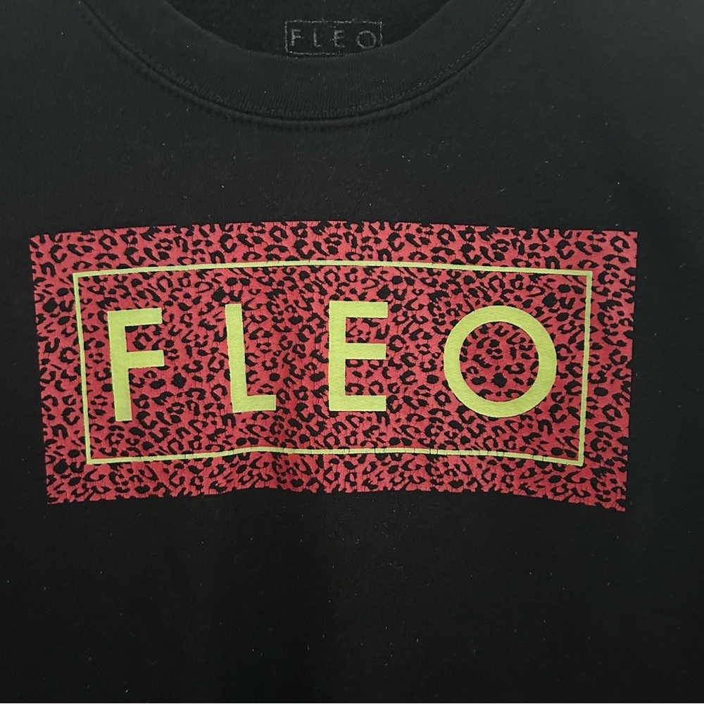 FLEO Leopard Logo Sweatshirt Top Black Cotton Fitness Activewear Size Small - Picture 5 of 9